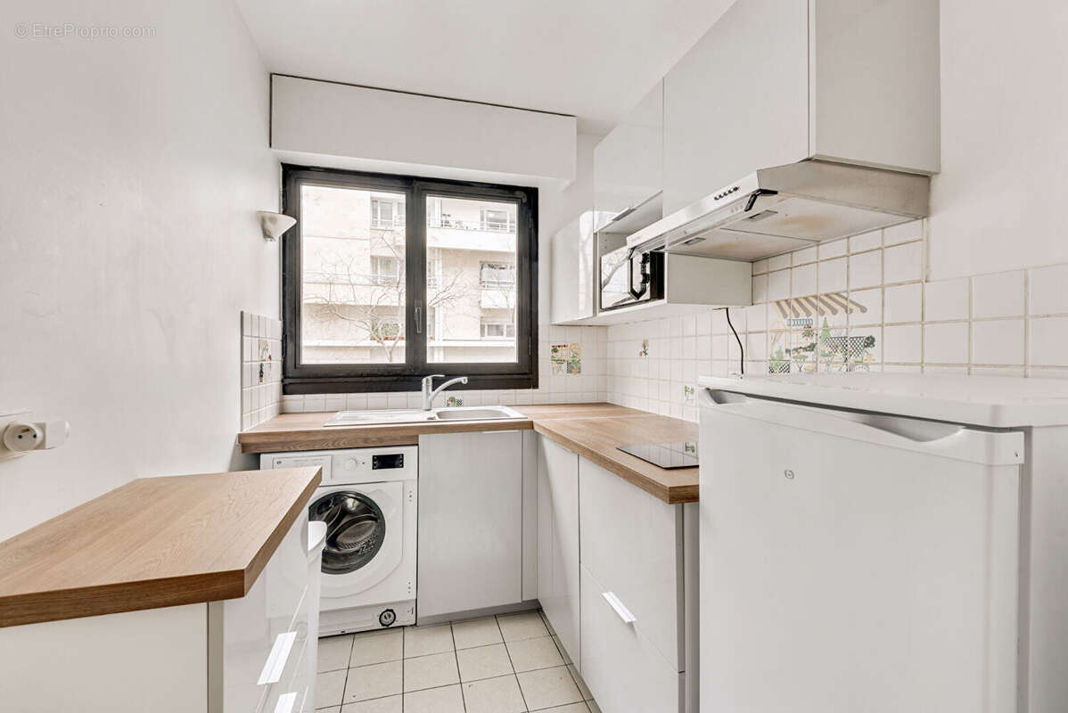 Appartement à PARIS-15E