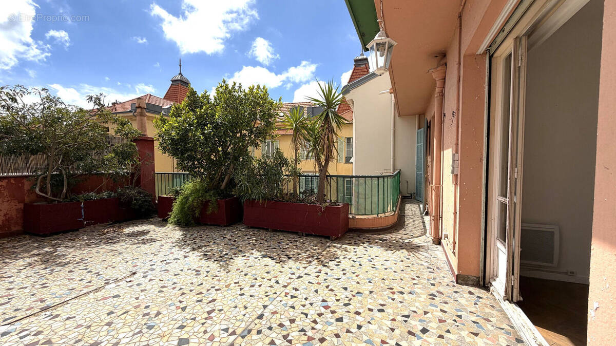 Appartement à NICE