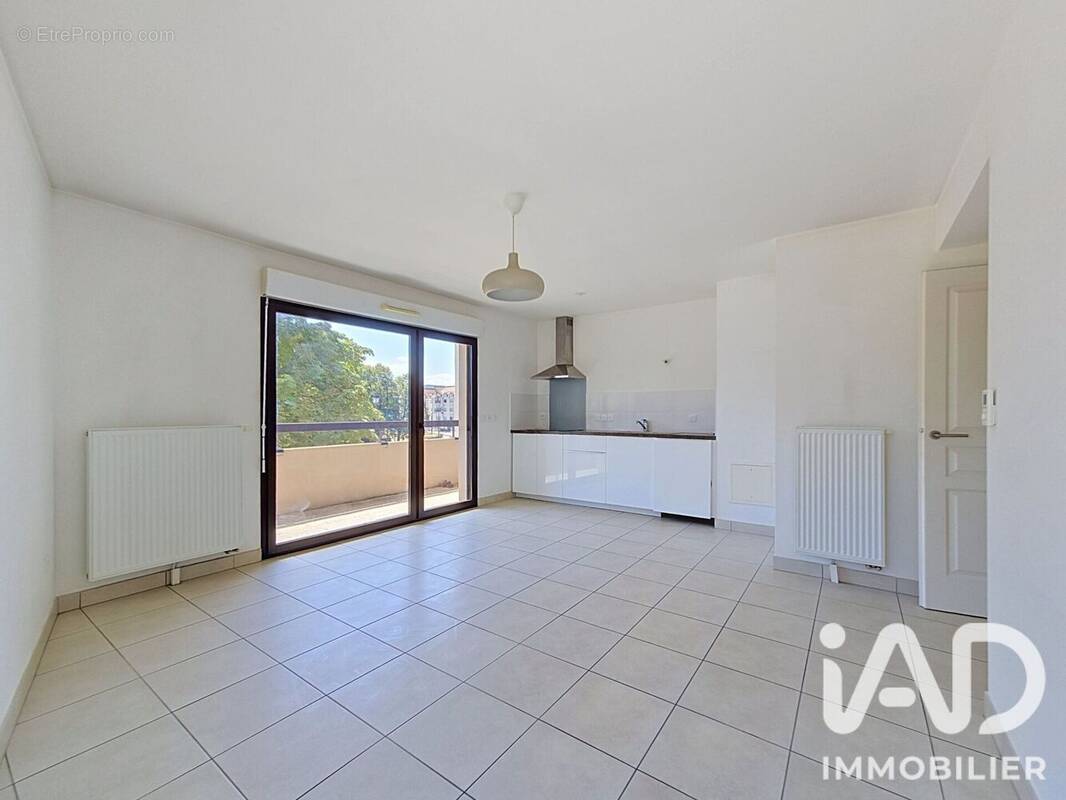 Photo 1 - Appartement à SUCY-EN-BRIE