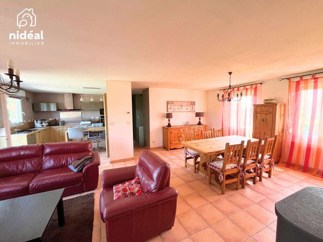 Maison à LE QUESNOY