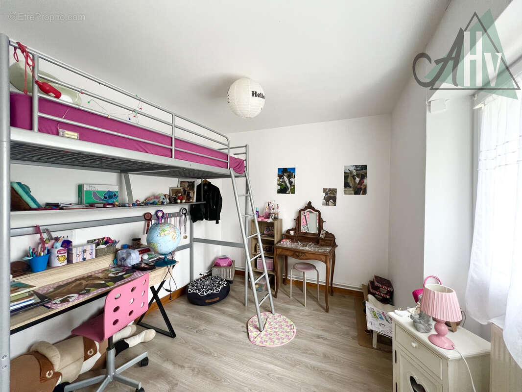 Maison à CHALAUTRE-LA-PETITE