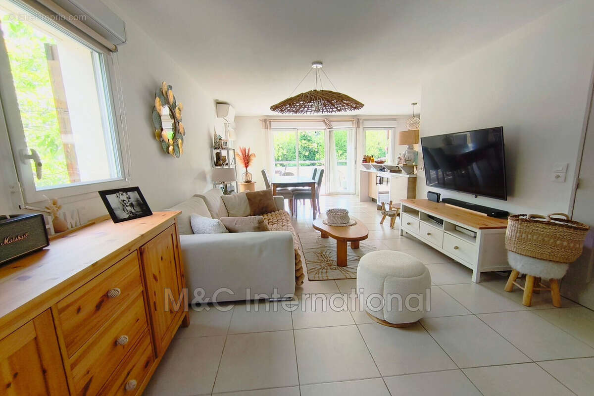 Appartement à CAGNES-SUR-MER