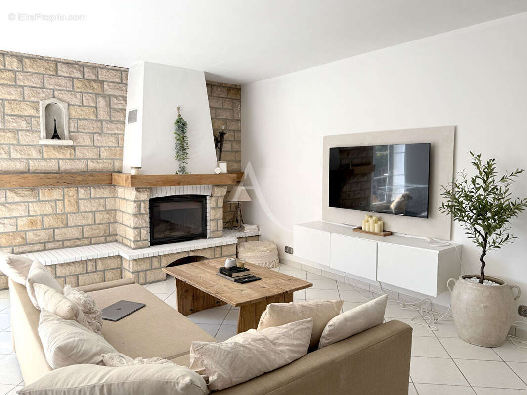 Maison à LA JONCHERE