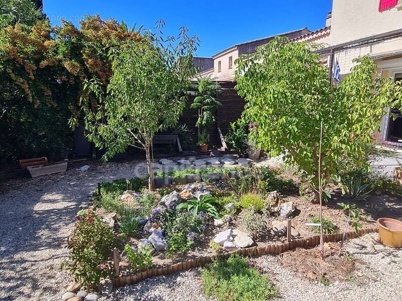 Maison à SAINT-PAUL-TROIS-CHATEAUX