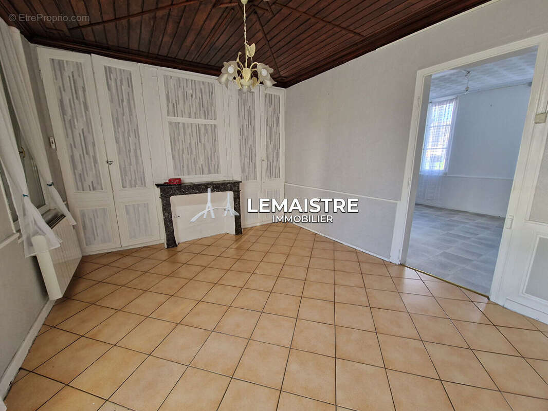 Maison à SAINT-ROMAIN-DE-COLBOSC