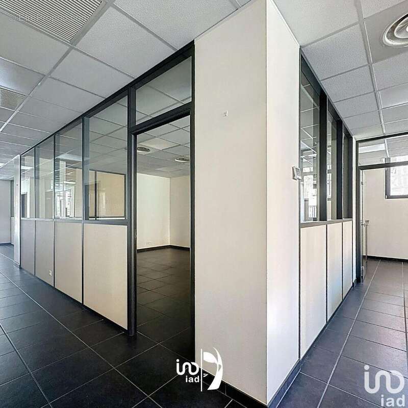 Photo 6 - Commerce à ROUEN