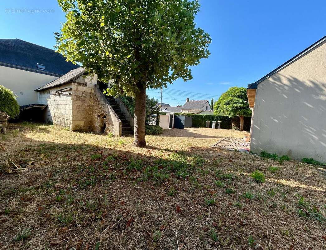 Maison 65 m² à Le Plessis-Grammoire  - photo 2