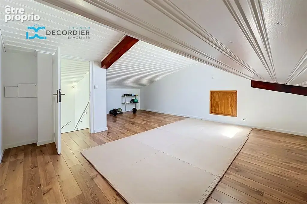 À VENDRE – Maison individuelle de 231 m² sur un terrain de 2 989 m² à Allinges - photo 17