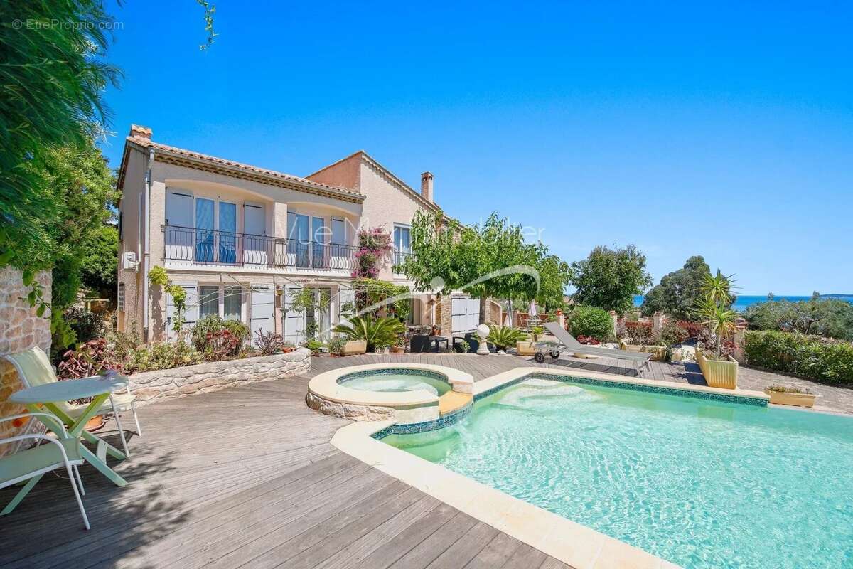 Maison à LE LAVANDOU