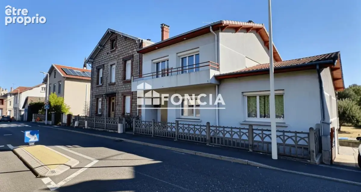 Photo Maison à Fraisses au prix de 229 000€