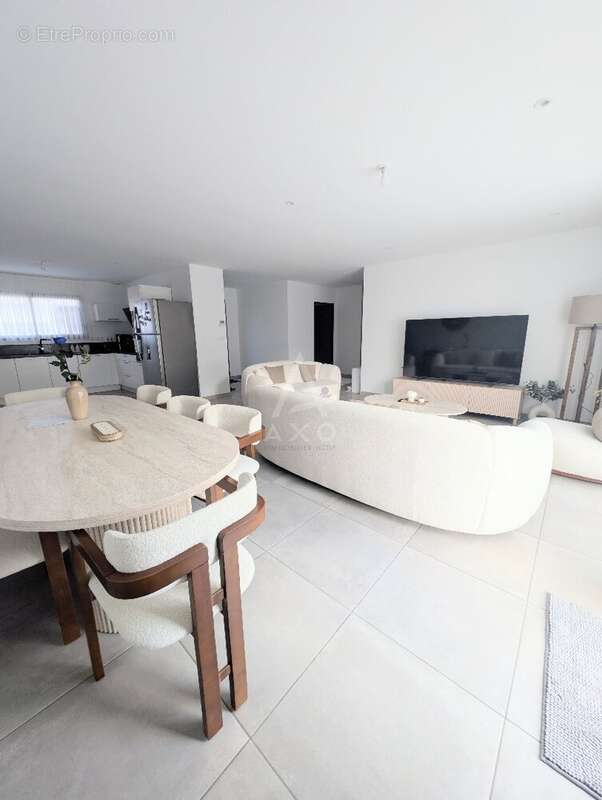 Maison à SAINT-ANDRE-DE-ROQUELONGUE