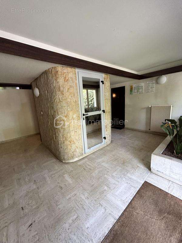 Appartement à MAISONS-LAFFITTE