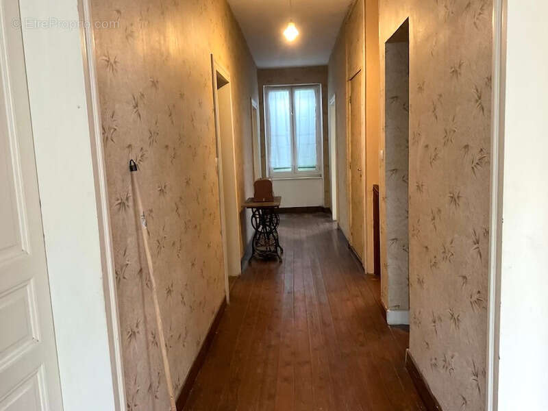 En exclusivité  Maison à vendre 9 pièces LABRUGUIERE (81) - photo 12