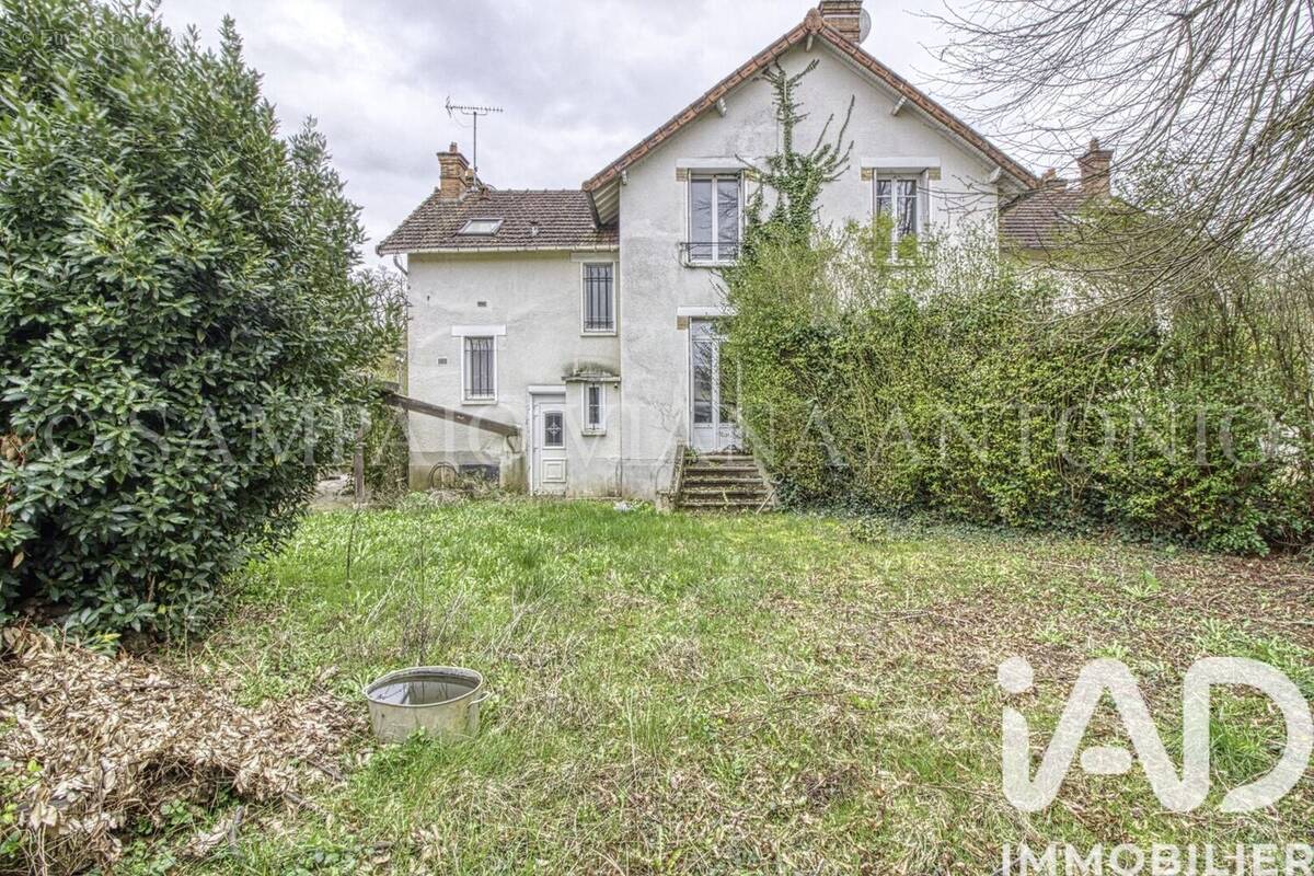 Photo 1 - Maison à MALESHERBES