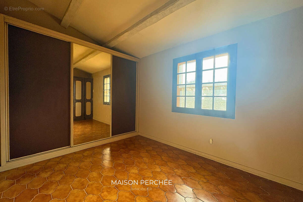 Maison à FIGANIERES