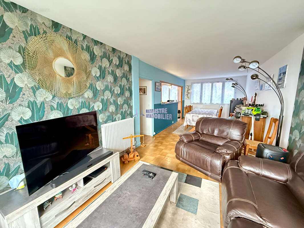 Vente appartement le havre, appartement 2 chambres avec ascenseur balcon garage et cave - photo 2