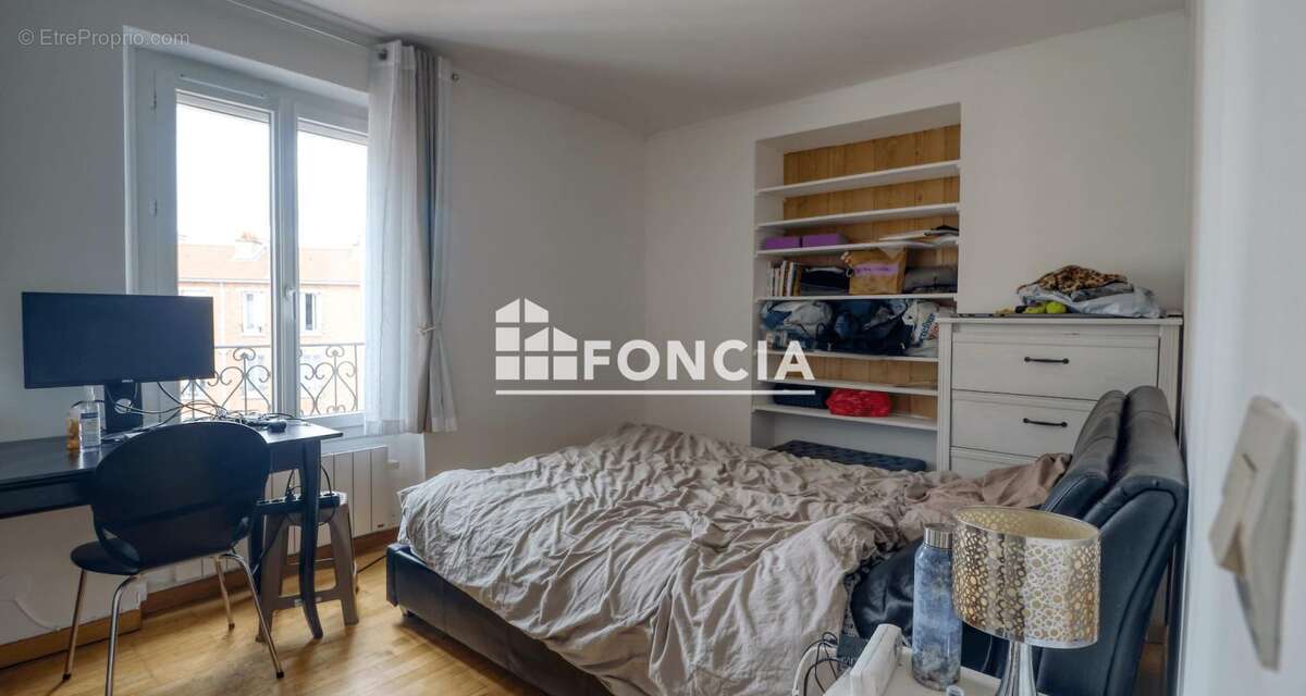 Appartement à LE KREMLIN-BICETRE