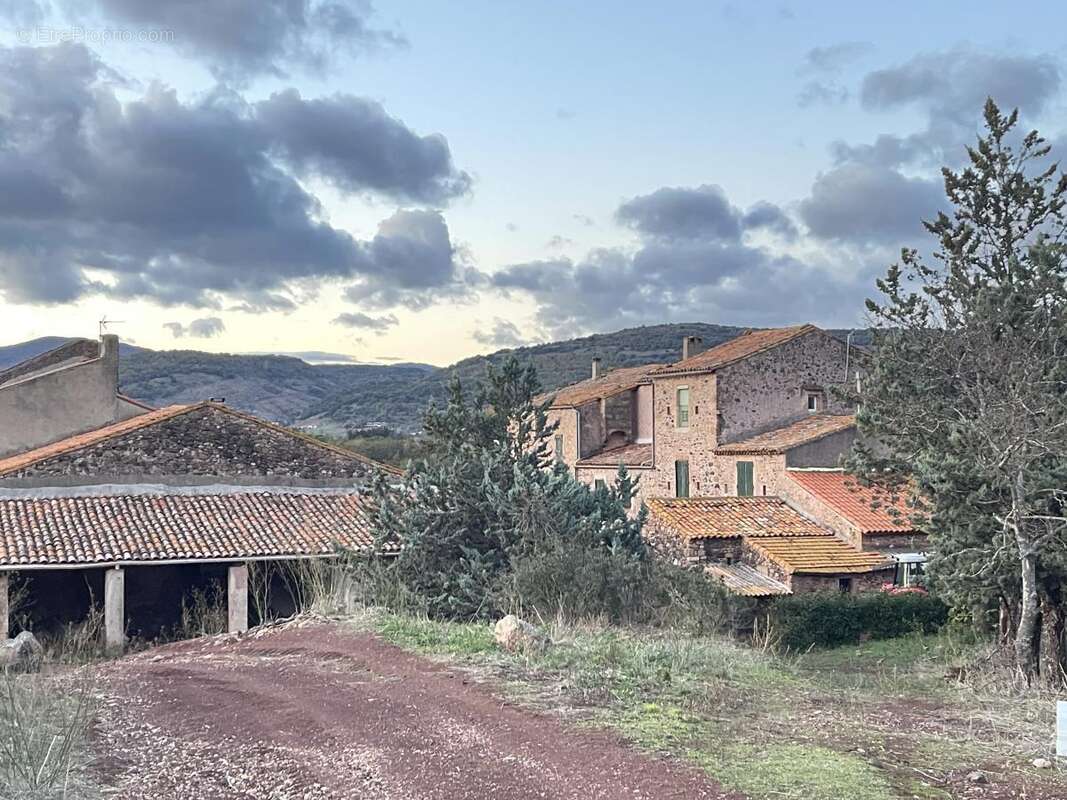 Maison à OCTON