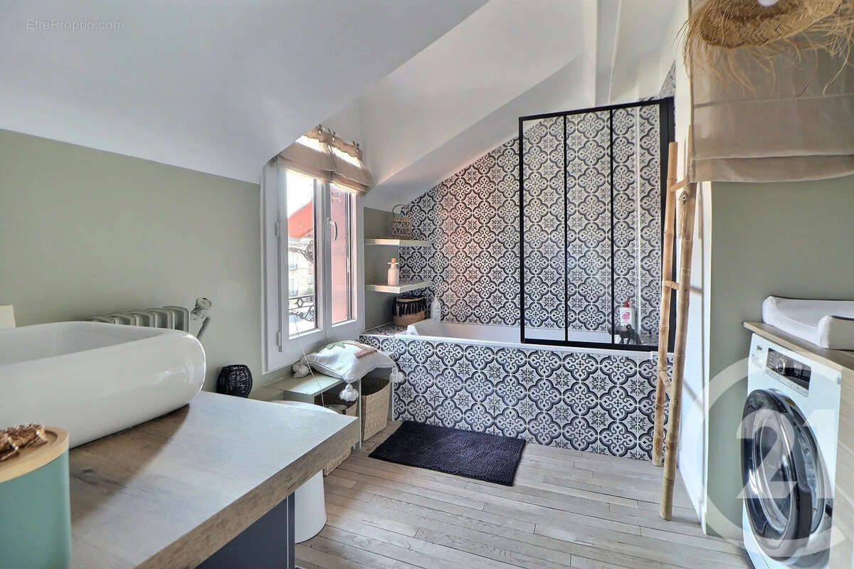 Maison à AULNAY-SOUS-BOIS