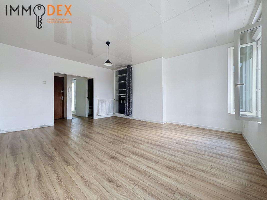 Appartement 36 m² à Reims  - photo 4