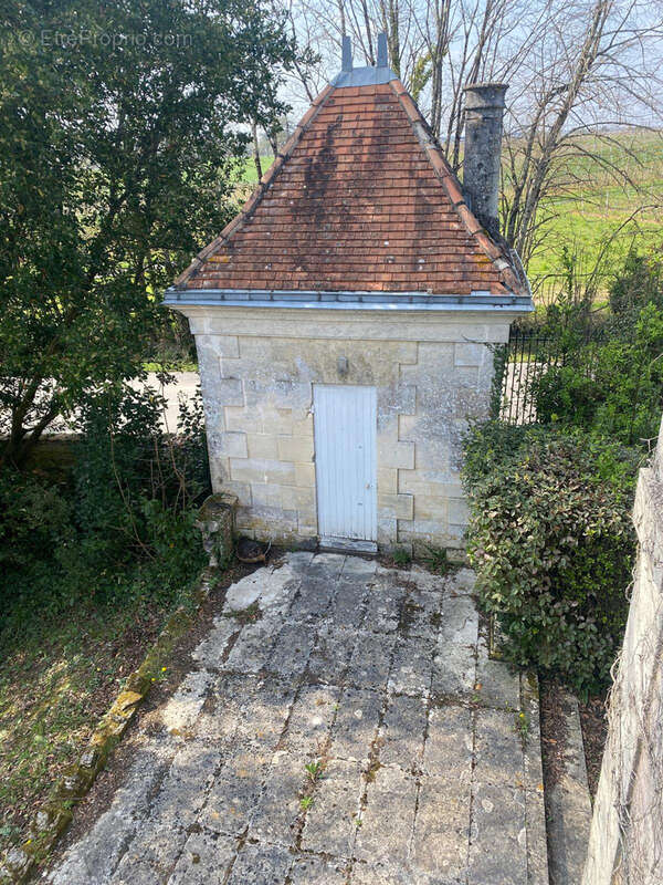 Maison à JONZAC