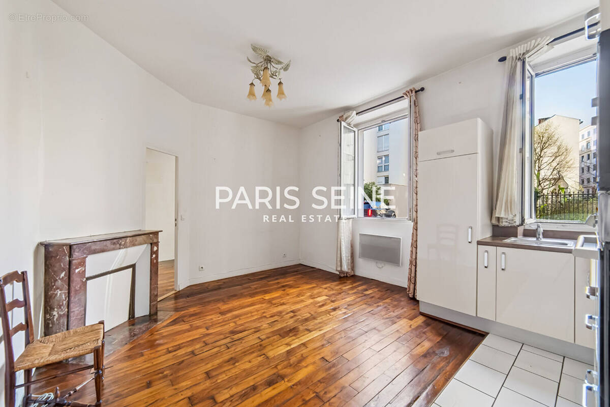 Appartement à LEVALLOIS-PERRET