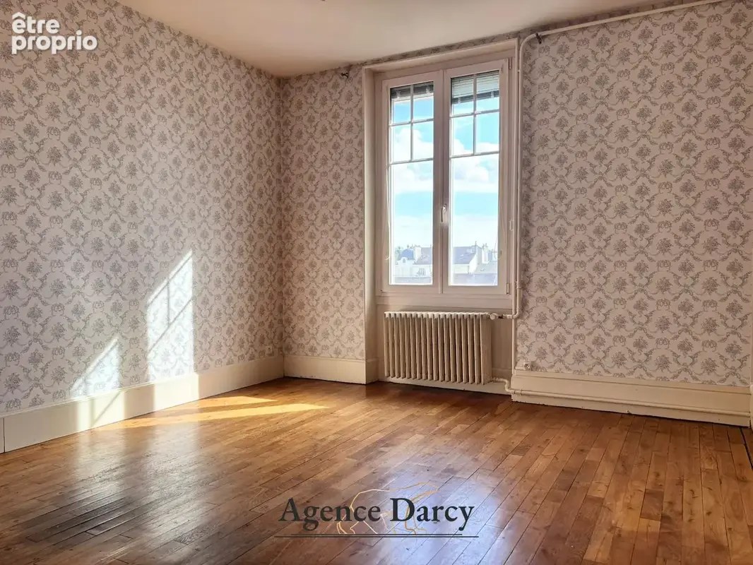 Appartement dernier étage avec ascenseur quartier Victor Hugo - photo 9
