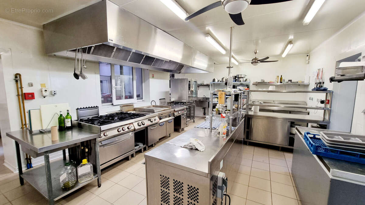 Commerce à BELLEGARDE-SUR-VALSERINE