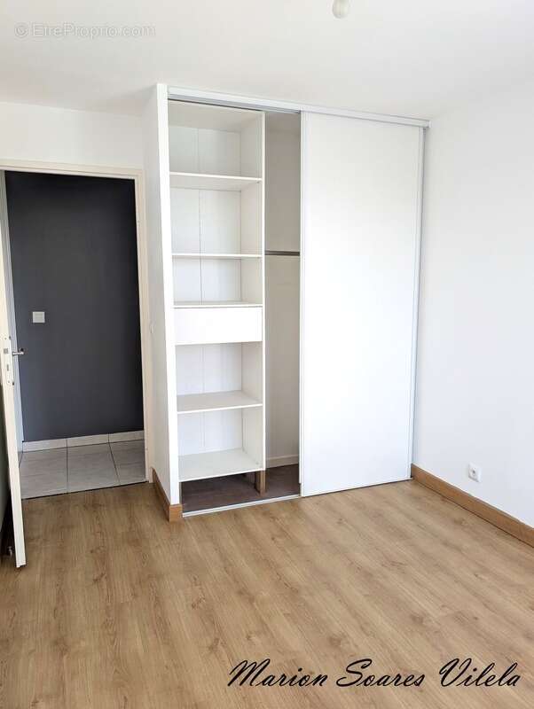 Appartement à COUBERT