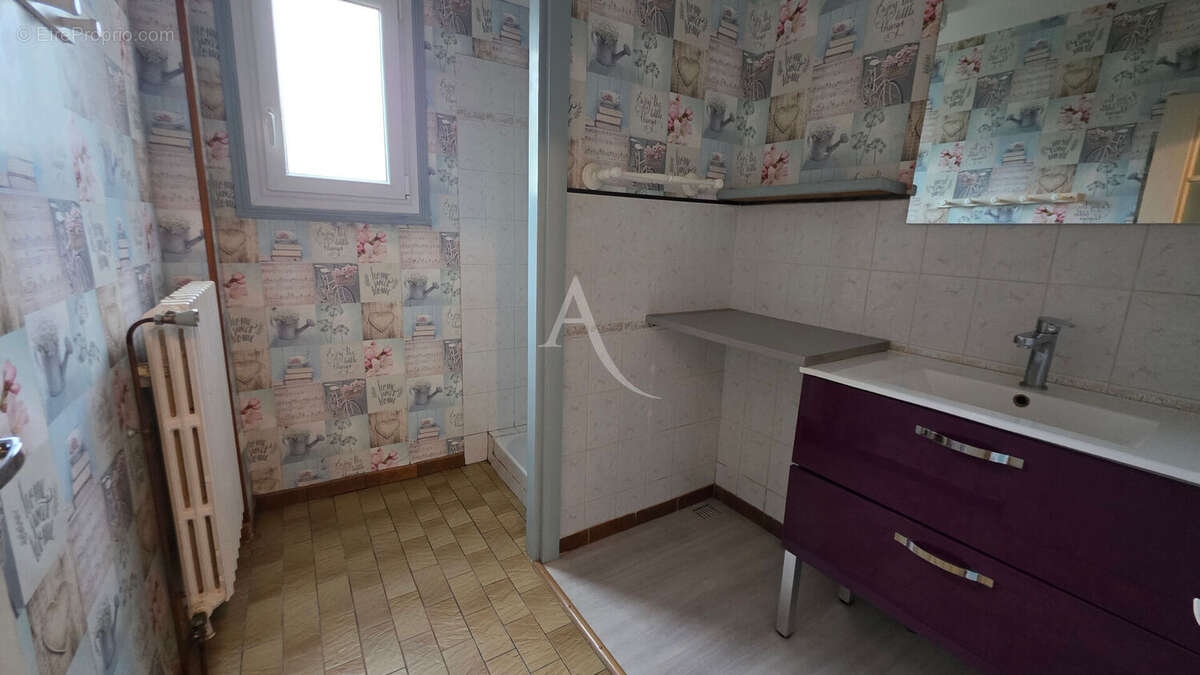 Maison à NOYERS-SUR-CHER