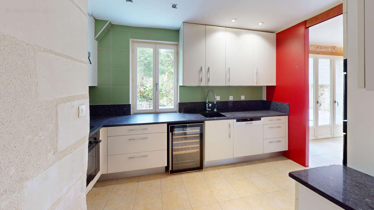 Maison à SAINT-MARTIN-LE-BEAU