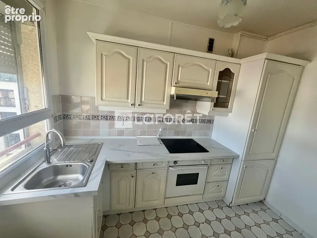 Appartement à VILLEMOMBLE