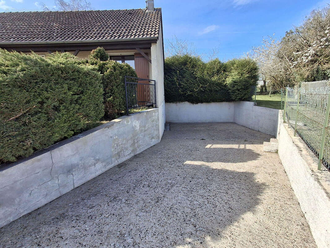 Maison à LE GAULT-SAINT-DENIS