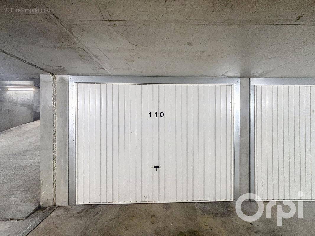 Parking à ANNEMASSE