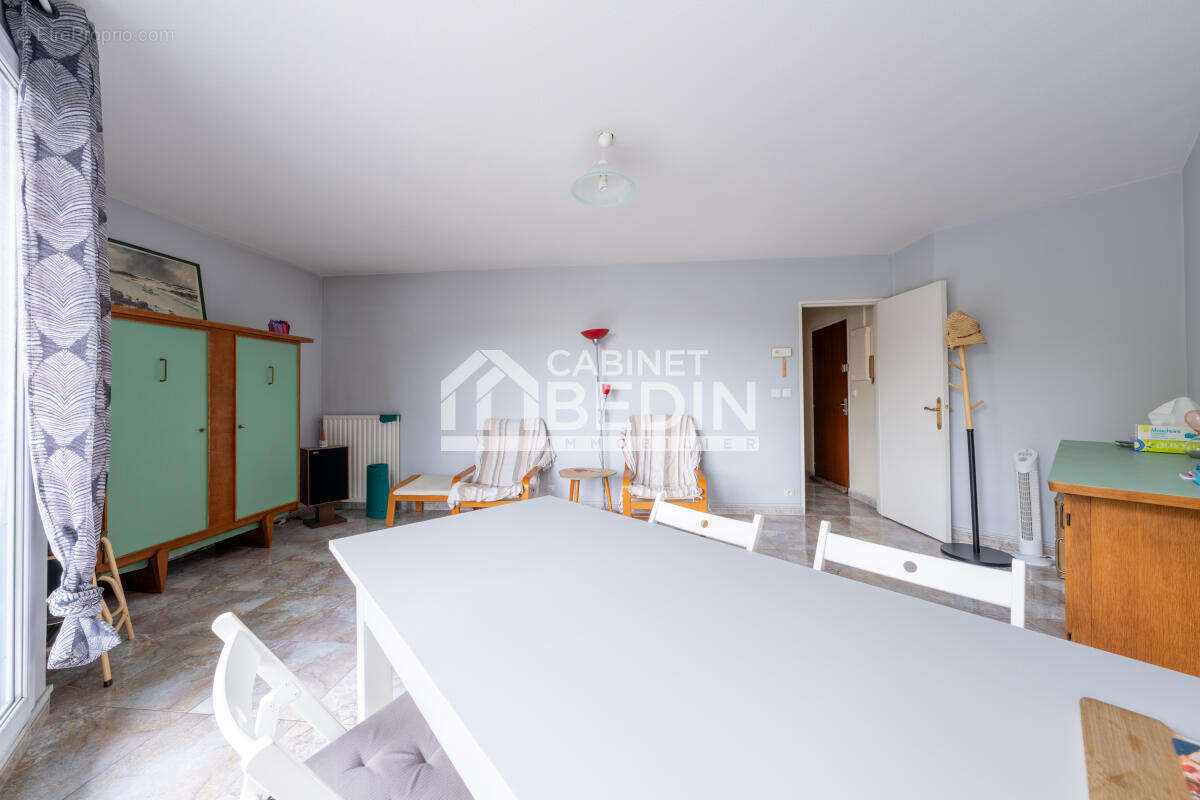 Appartement à BORDEAUX