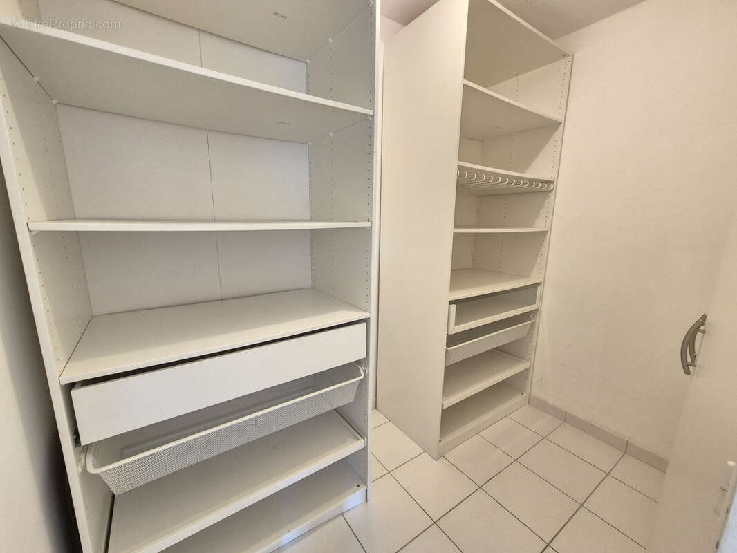 Appartement à HYERES