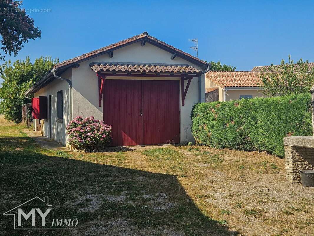 Maison à GARDONNE