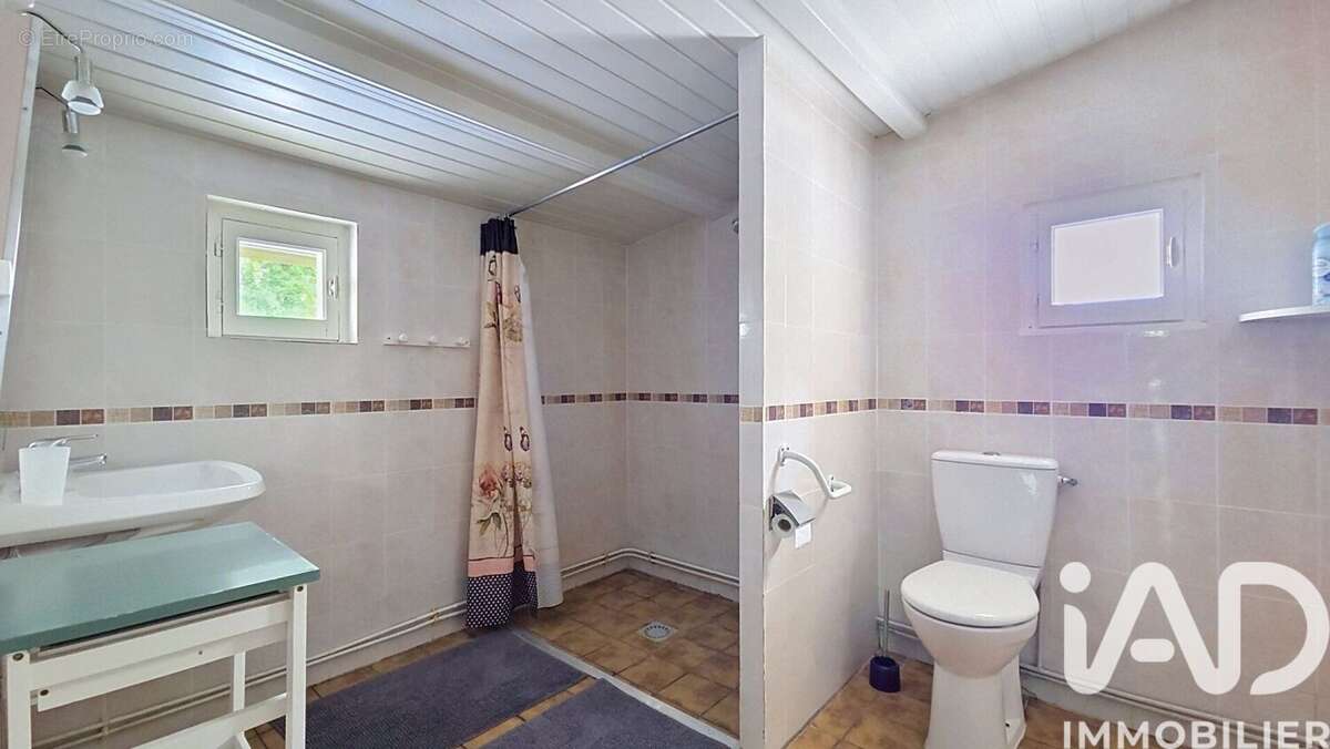 Maison 337 m² à Castillon-En-Auge  - photo 8