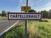 Terrain à CHATELLERAULT