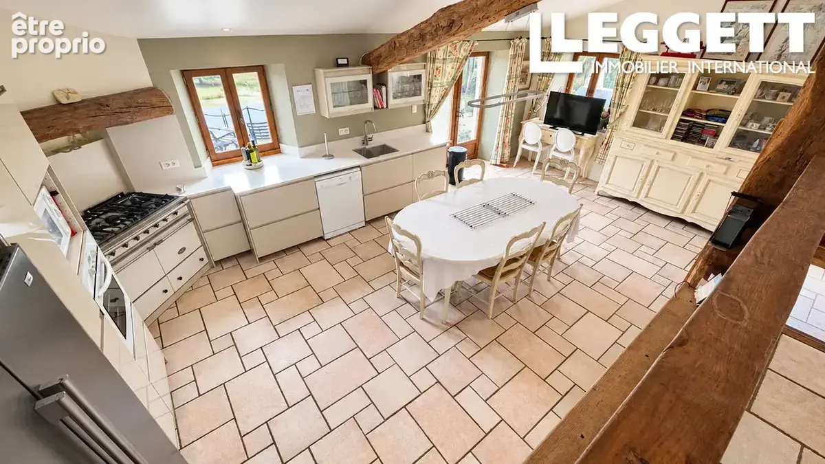 Un complexe de locations de vacances d'exception situé sur un terrain de 8 Hectares acres près d'Eymet - photo 3