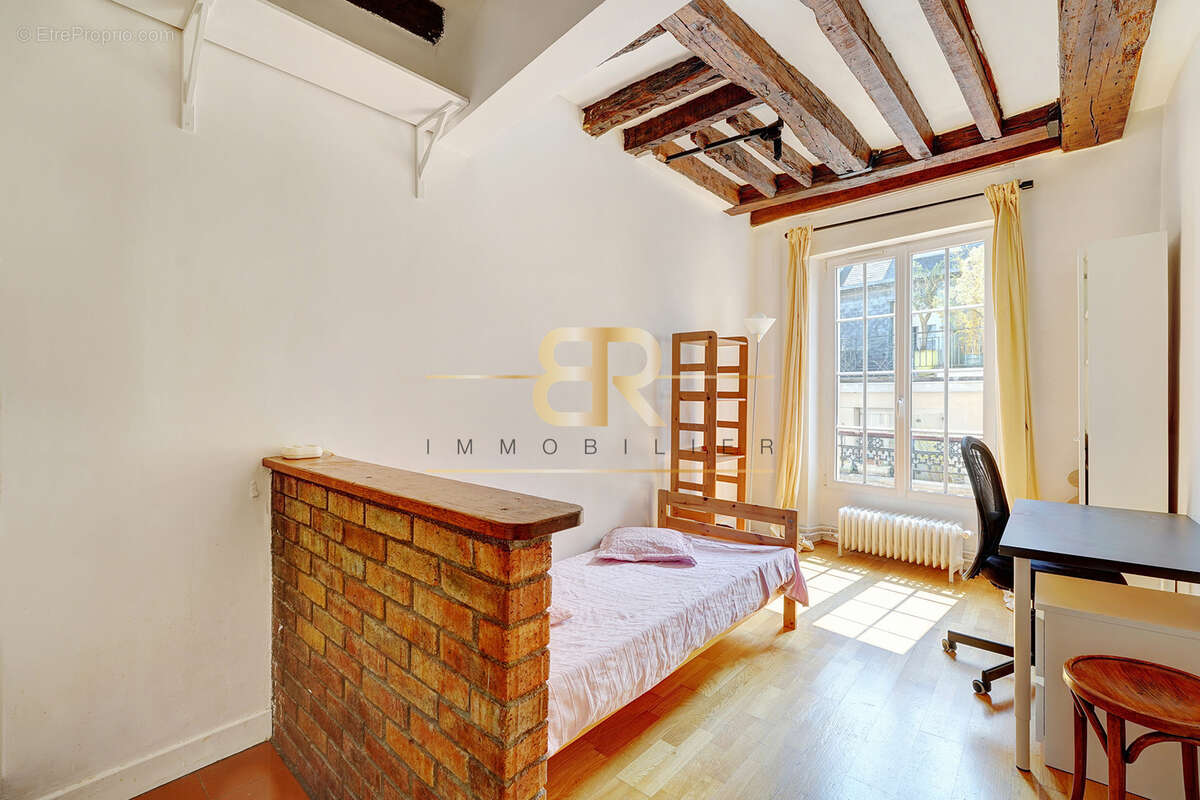 Appartement à PARIS-5E