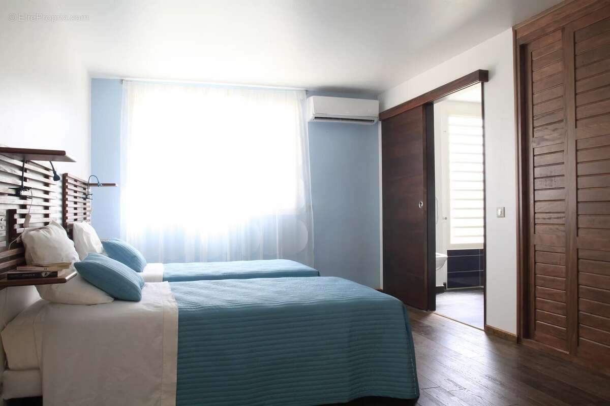 Maison à SAINTE-ANNE