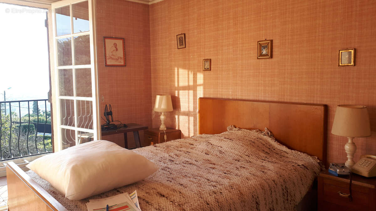 Maison à LE CANNET
