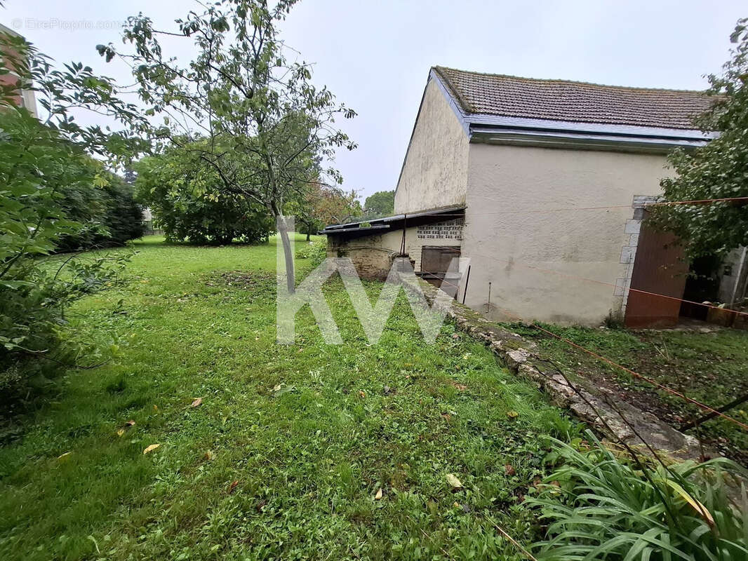 Maison 300 m² à Blois  - photo 5