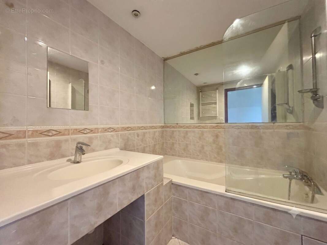 Appartement 67 m² à Bourg-De-Peage  - photo 7