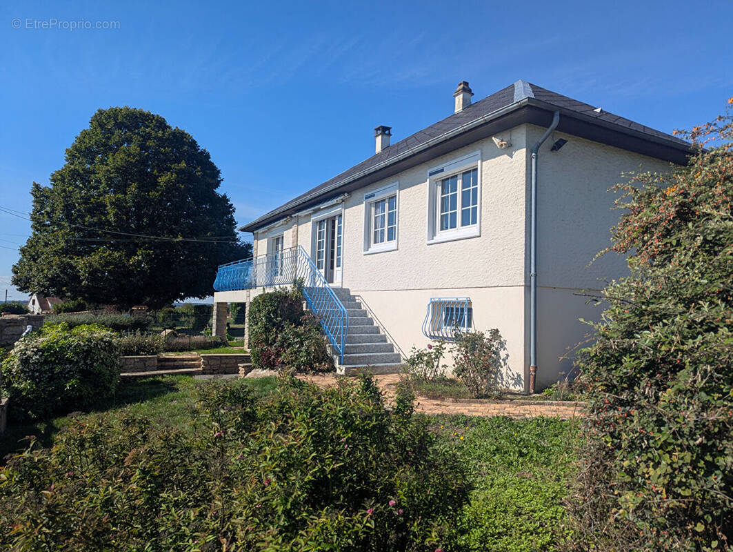 Maison à SAINT-OUEN-SUR-LOIRE
