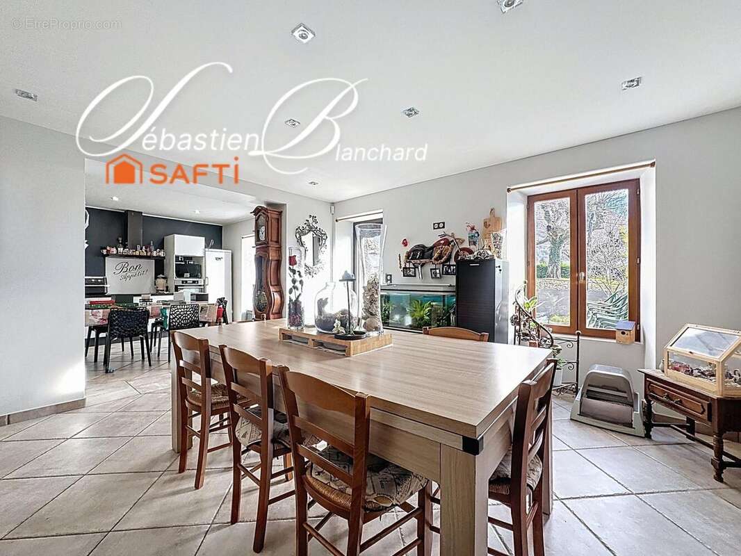 Photo 3 - Maison à CHINDRIEUX