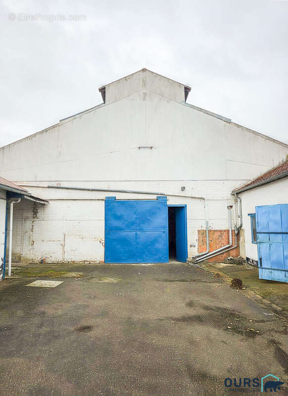 Commerce à MANTES-LA-JOLIE