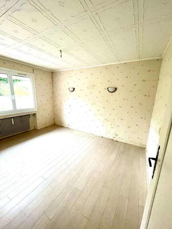 Photo 9 - Maison à SAINT-ETIENNE