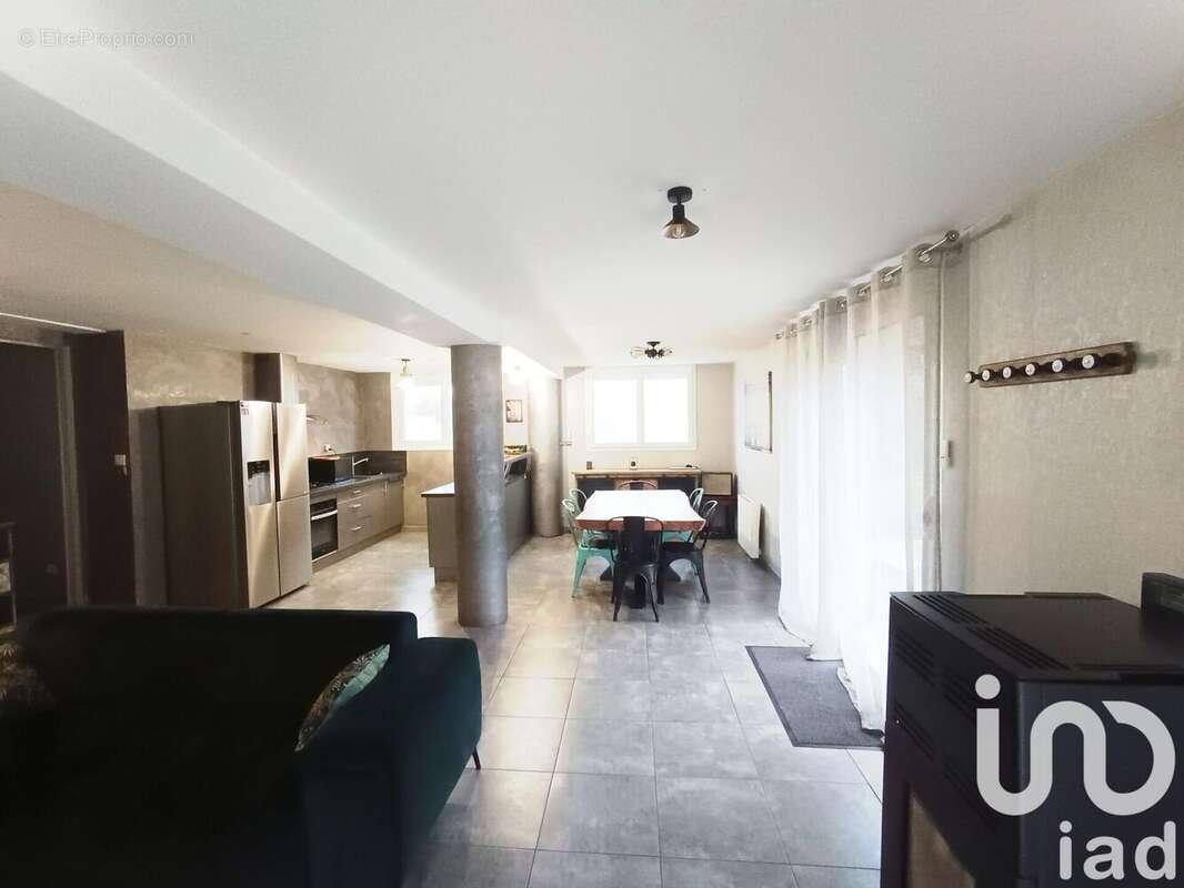 Photo 3 - Maison à BAS-EN-BASSET